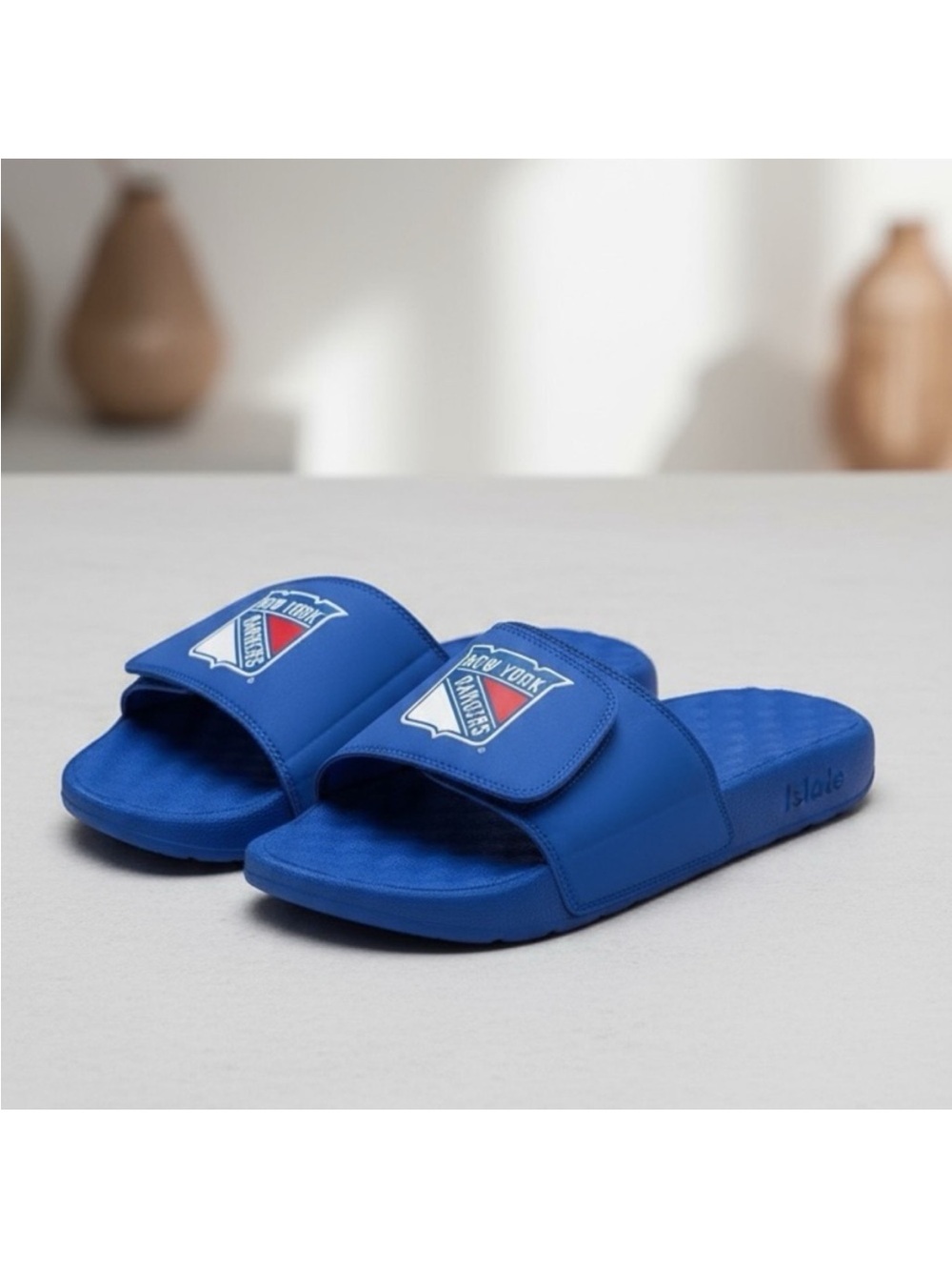 New York Rangers ISlide Mantra Slides NWT Men’s 10 Women’s 11